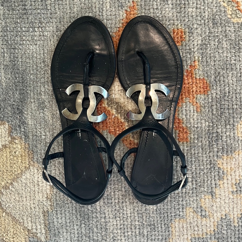 Chanel black Sandal with silver CC